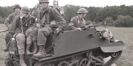 NA OBCEJ ZIEMI 1944 - WARSZAWA 2009